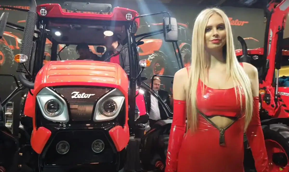 Targi rolnicze - wystawa maszyn rolniczych